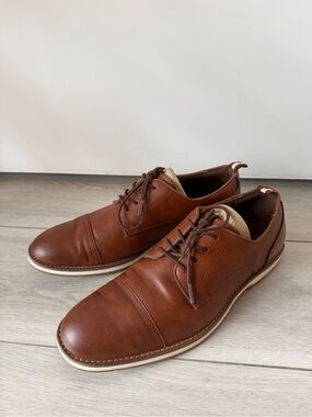 Men's Casual Vegan Leather Lace-Up Shoes in Brown - Call it Spring (Like New)